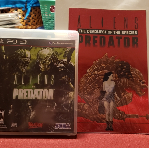 PS3 NDARK HORSE COMICS Other - ALIENS VS PREDATOR